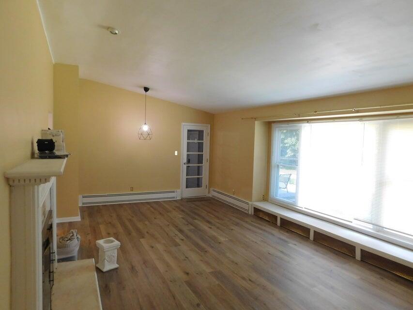 26150 Barbados Road Farmington, MI 48334 - Photo 21 of 39 19