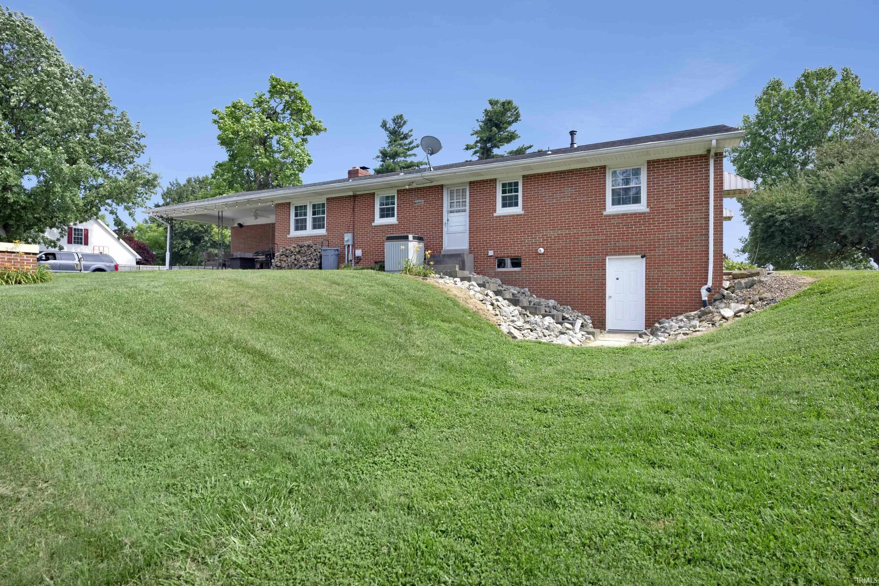 7688 South Vann Road Newburgh, IN 47630 - Photo 40 of 46