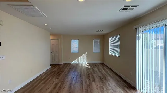 $1,835 | 9267 Glen Malone Court, Las Vegas, NV 89148