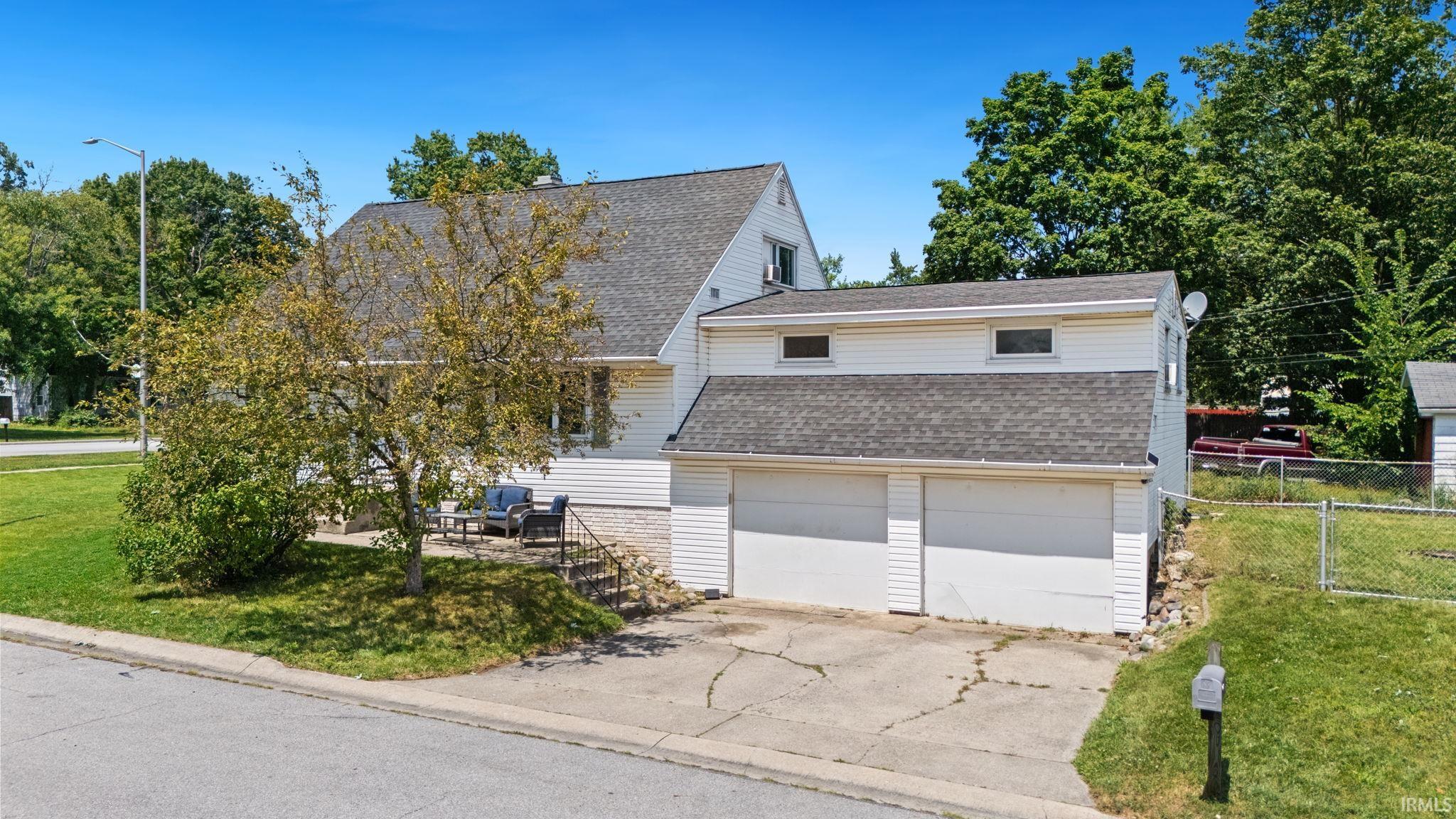 2906 Hobson Road Fort Wayne, IN 46805 - Photo 6 of 49