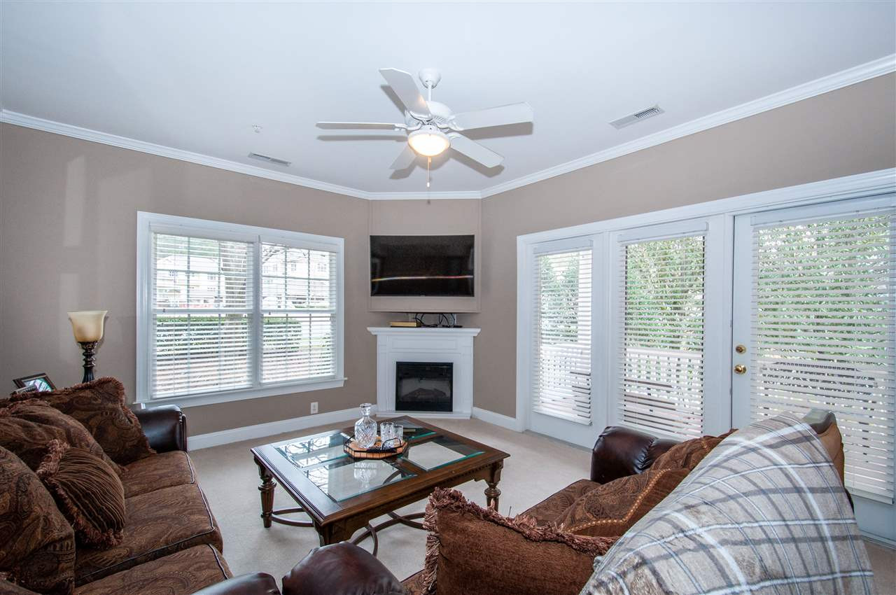 7520 Lead Mine Road, Unit 106 Raleigh, NC 27615 - Photo 2 of 30 Living Room