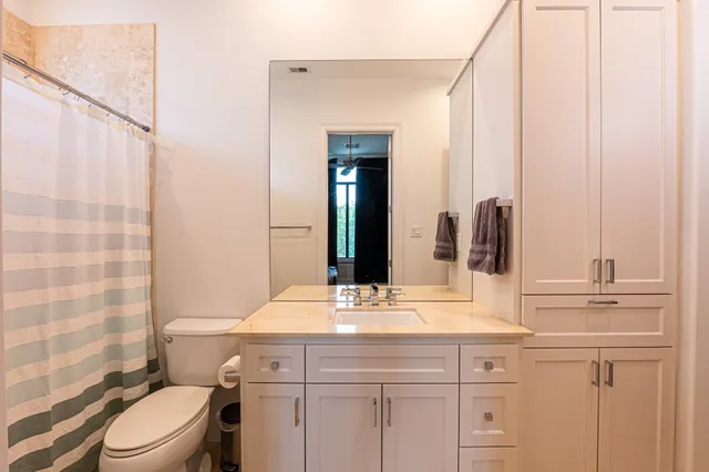 $1,599,000 | 1409 Indiana Street, Houston, TX 77006