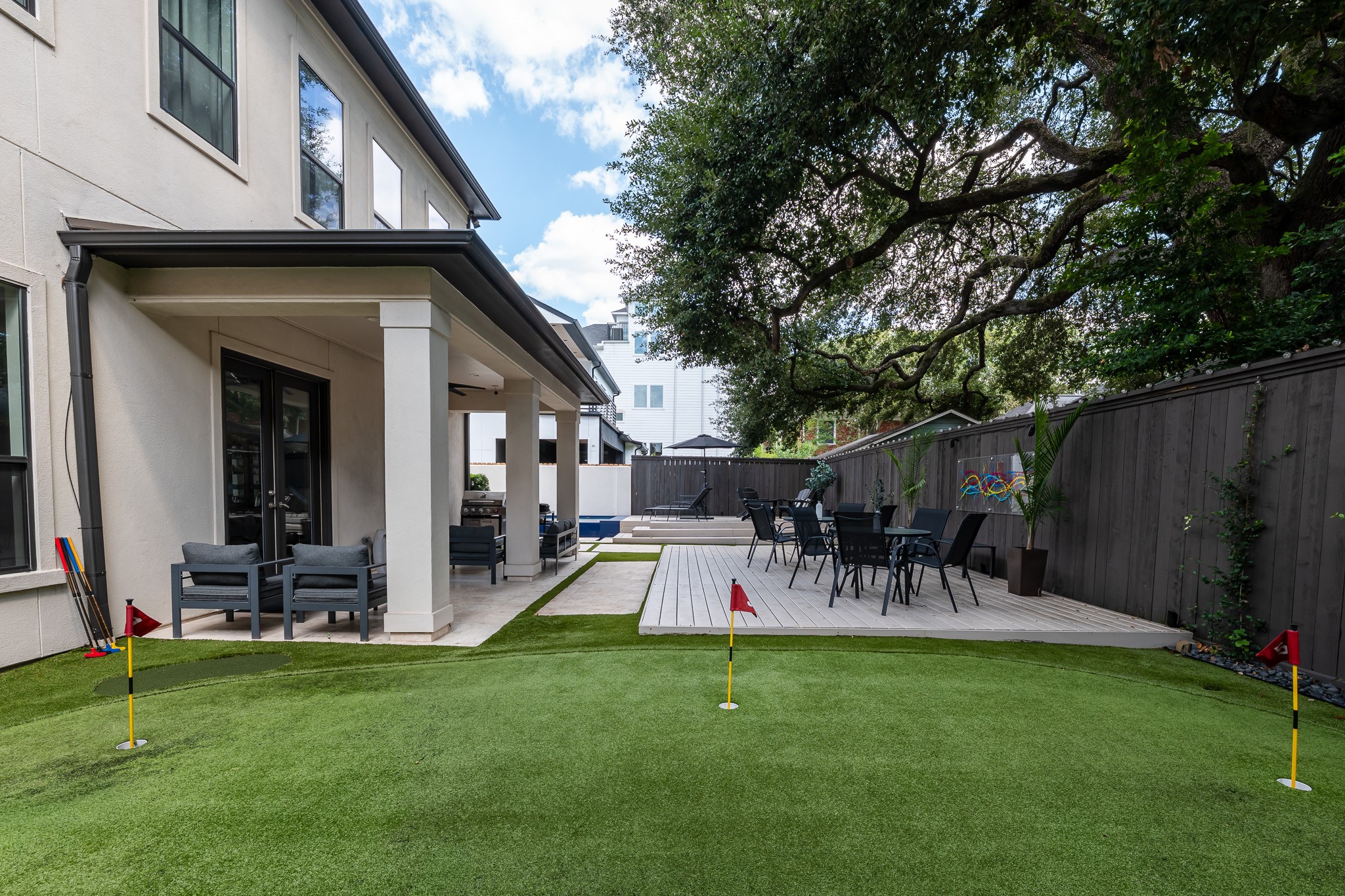 1409 Indiana Street Houston, TX 77006 - Photo 4 of 47 a view of outdoor space yard and patio