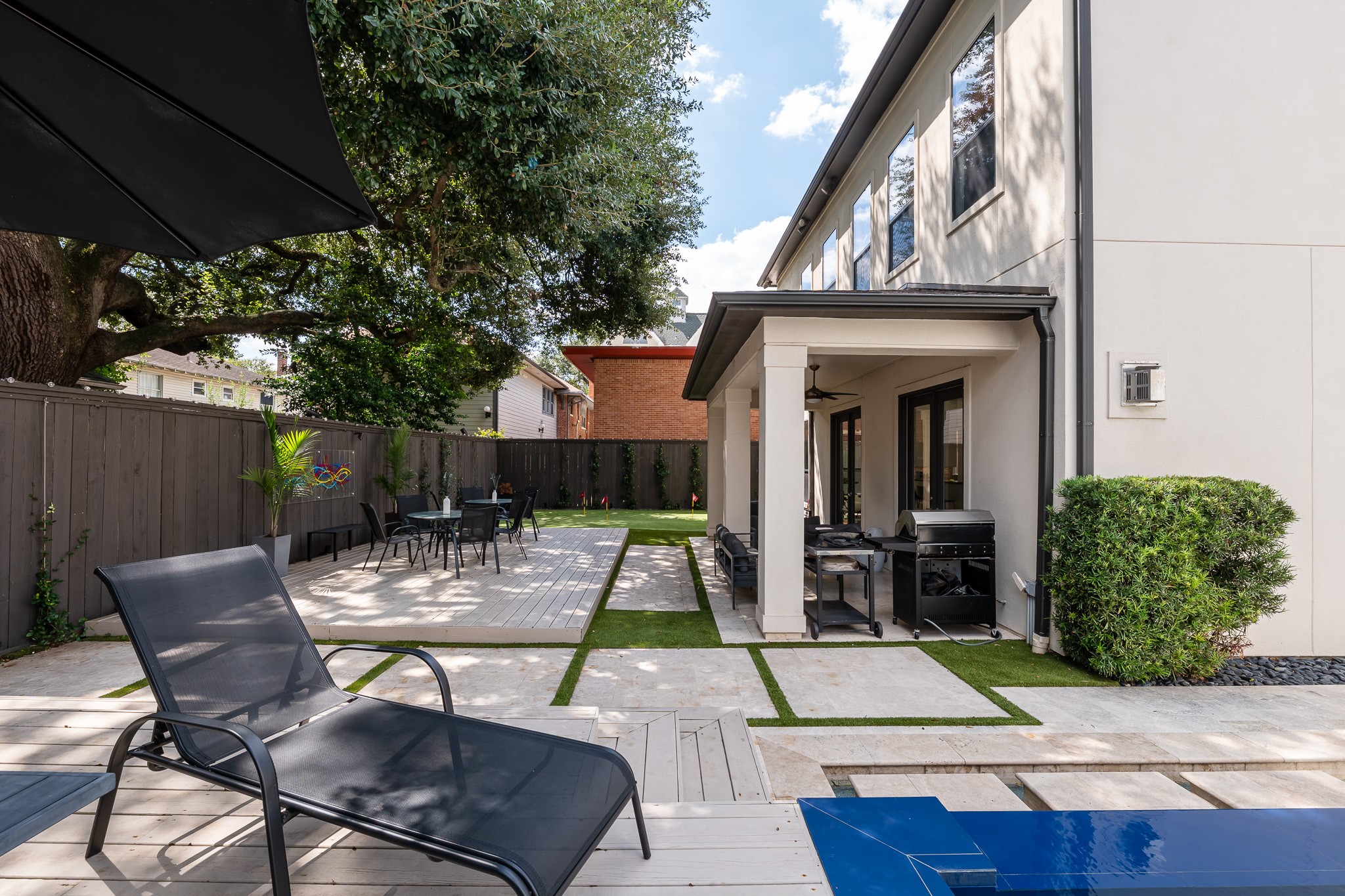 1409 Indiana Street Houston, TX 77006 - Photo 6 of 47 a view of outdoor space yard and patio