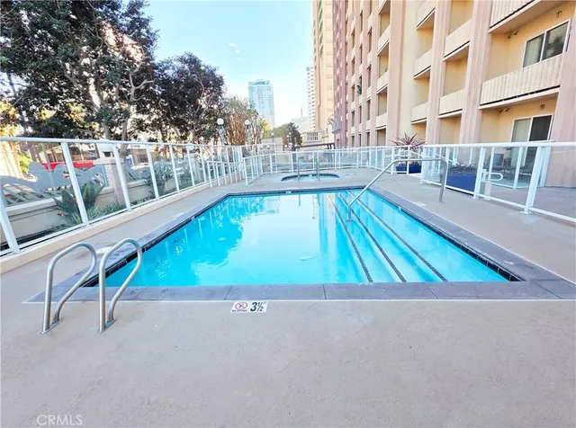 $485,000 | 388 East Ocean Boulevard, Unit 907, Long Beach, CA 90802