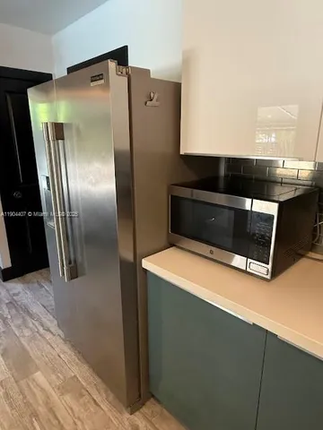 $5,500 | 4902 Southwest 87th Place, Miami, FL 33165