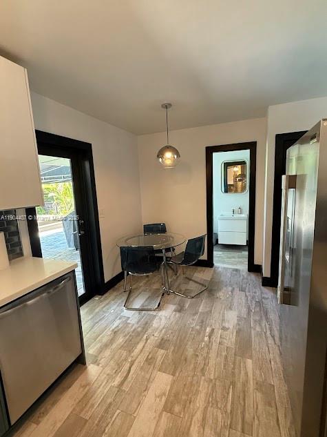 4902 Southwest 87th Place Miami, FL 33165 - Photo 18 of 41