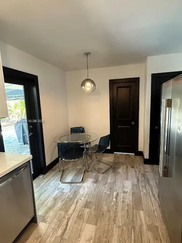 $5,500 | 4902 Southwest 87th Place, Miami, FL 33165