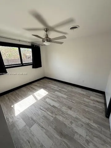 $5,500 | 4902 Southwest 87th Place, Miami, FL 33165