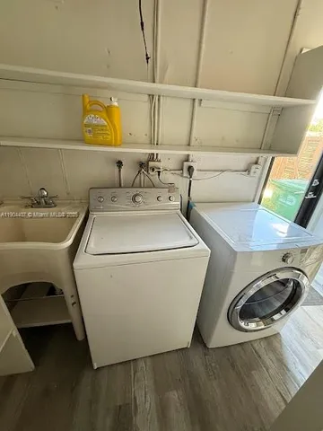 $5,500 | 4902 Southwest 87th Place, Miami, FL 33165