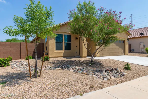 $2,200 | 7503 South 12th Avenue, Phoenix, AZ 85041