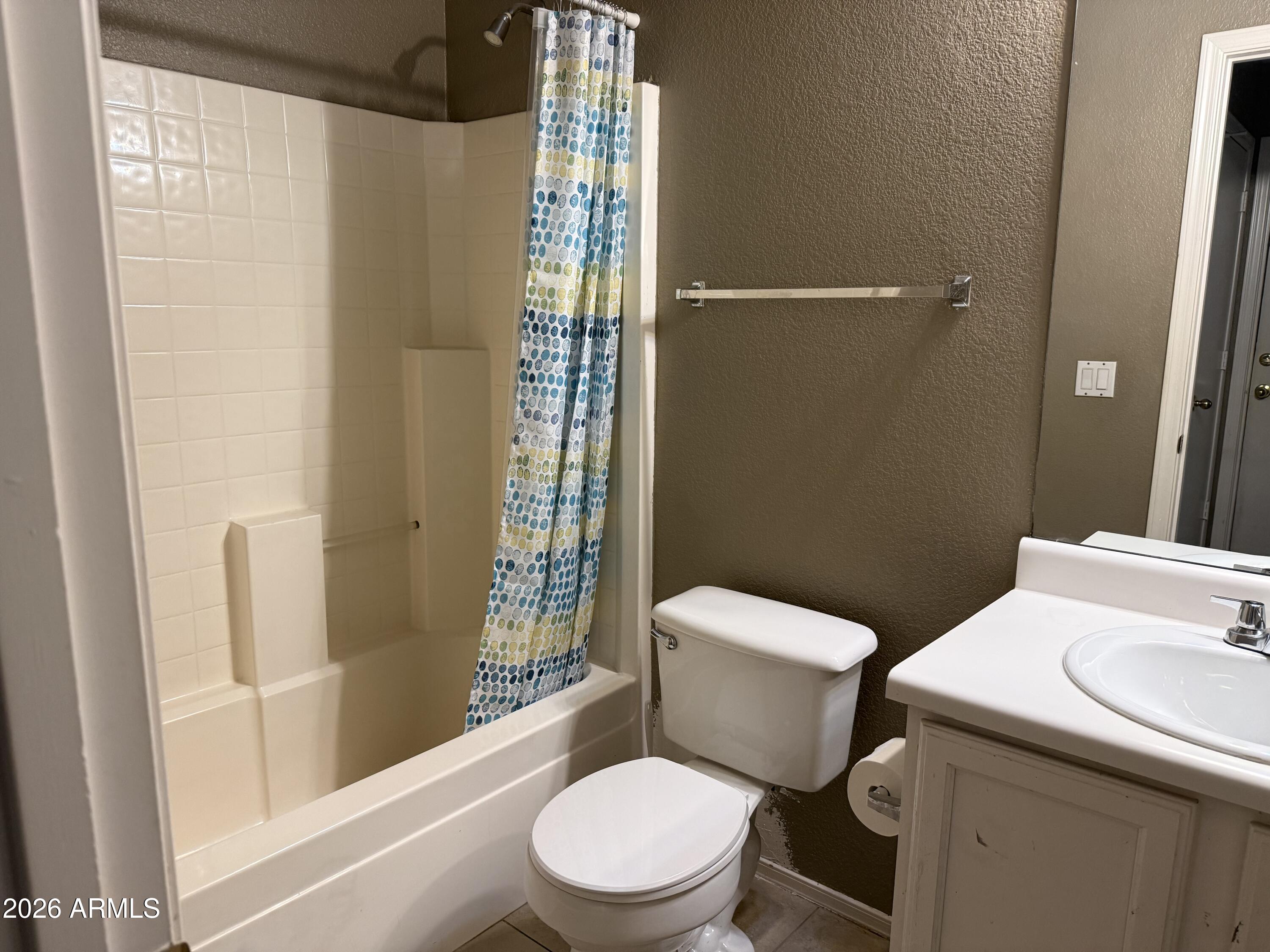 17923 North Reno Avenue Surprise, AZ 85374 - Photo 10 of 15