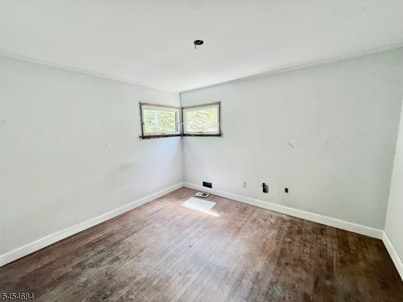 69 Cranberry Ledge Road Andover, NJ 07821 - Photo 5 of 6 Gallery Image 5