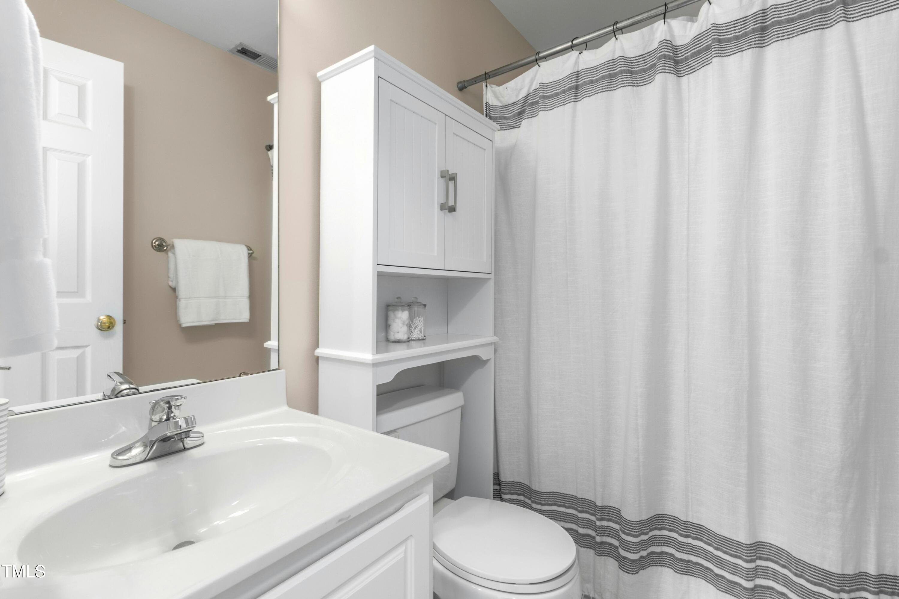 8513 Buscot Court Raleigh, NC 27615 - Photo 25 of 40 026-483395-IMG_4567