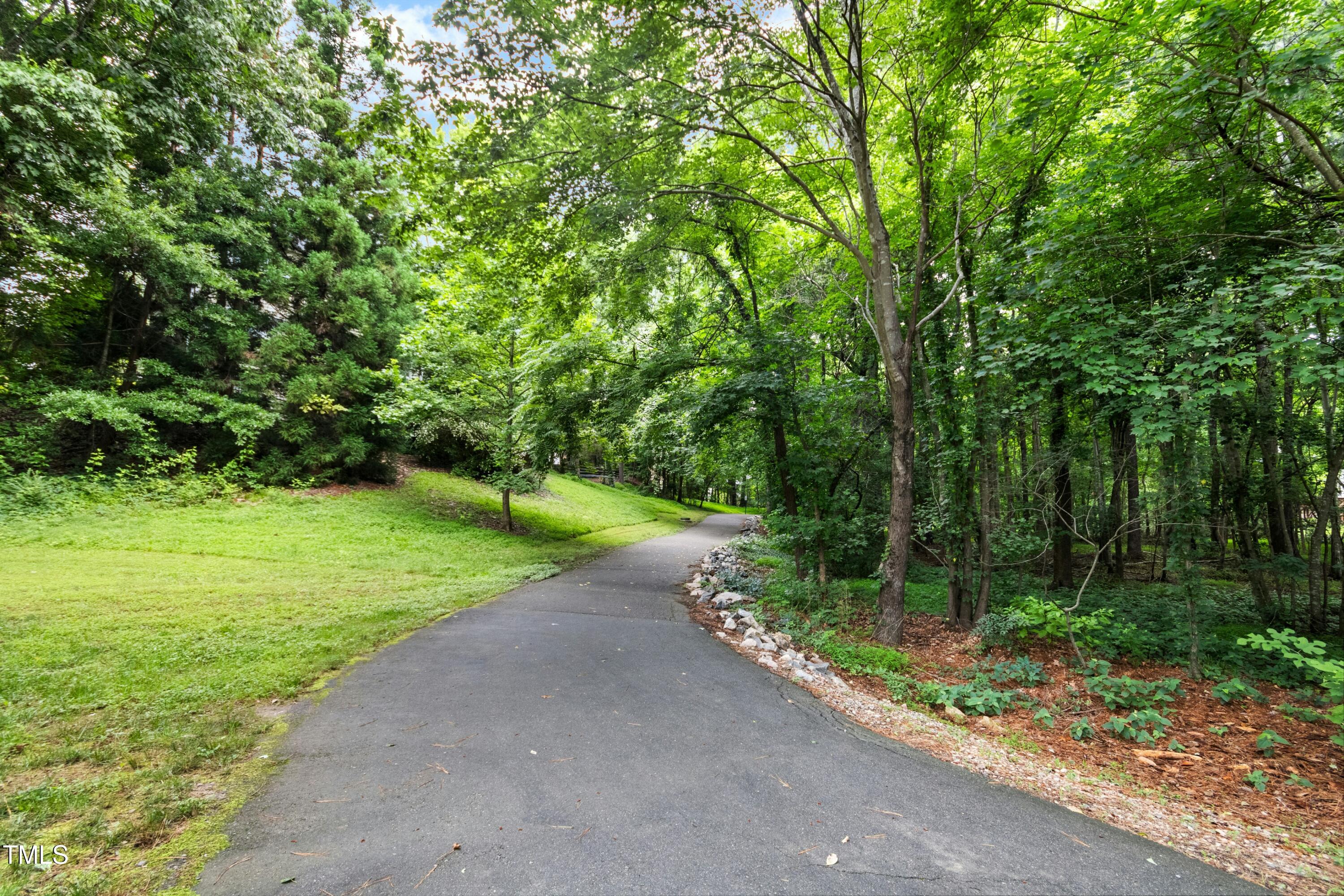 8513 Buscot Court Raleigh, NC 27615 - Photo 35 of 40 035-483395-IMG_4774