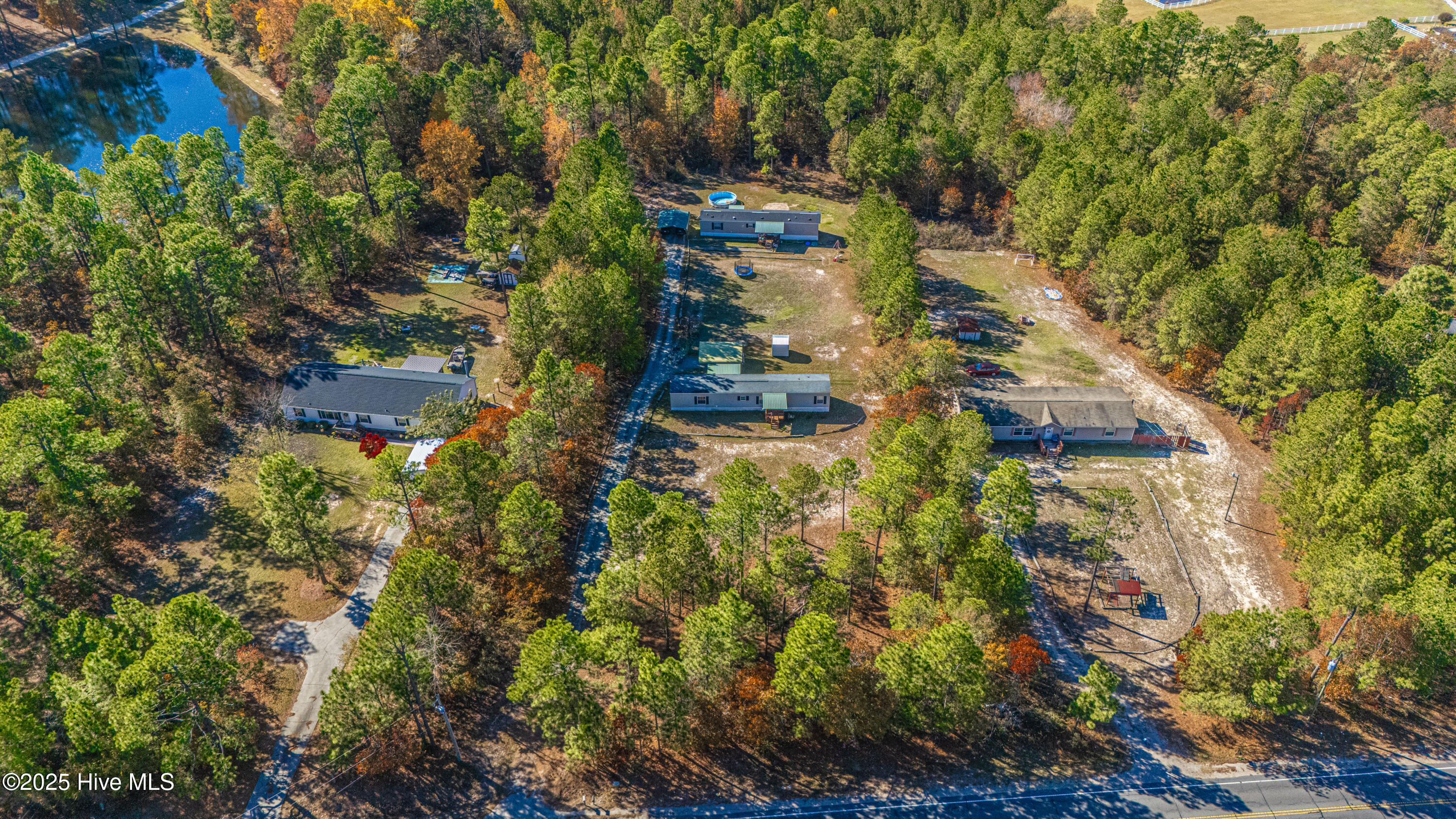 406 Wiregrass Road Rockingham, NC 28379 - Photo 20 of 33 DJI_20251106133136_0016_D