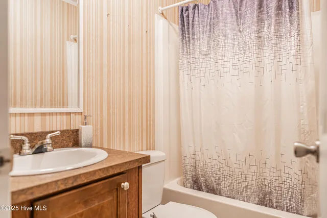 $118,000 | 406 Wiregrass Road, Rockingham, NC 28379