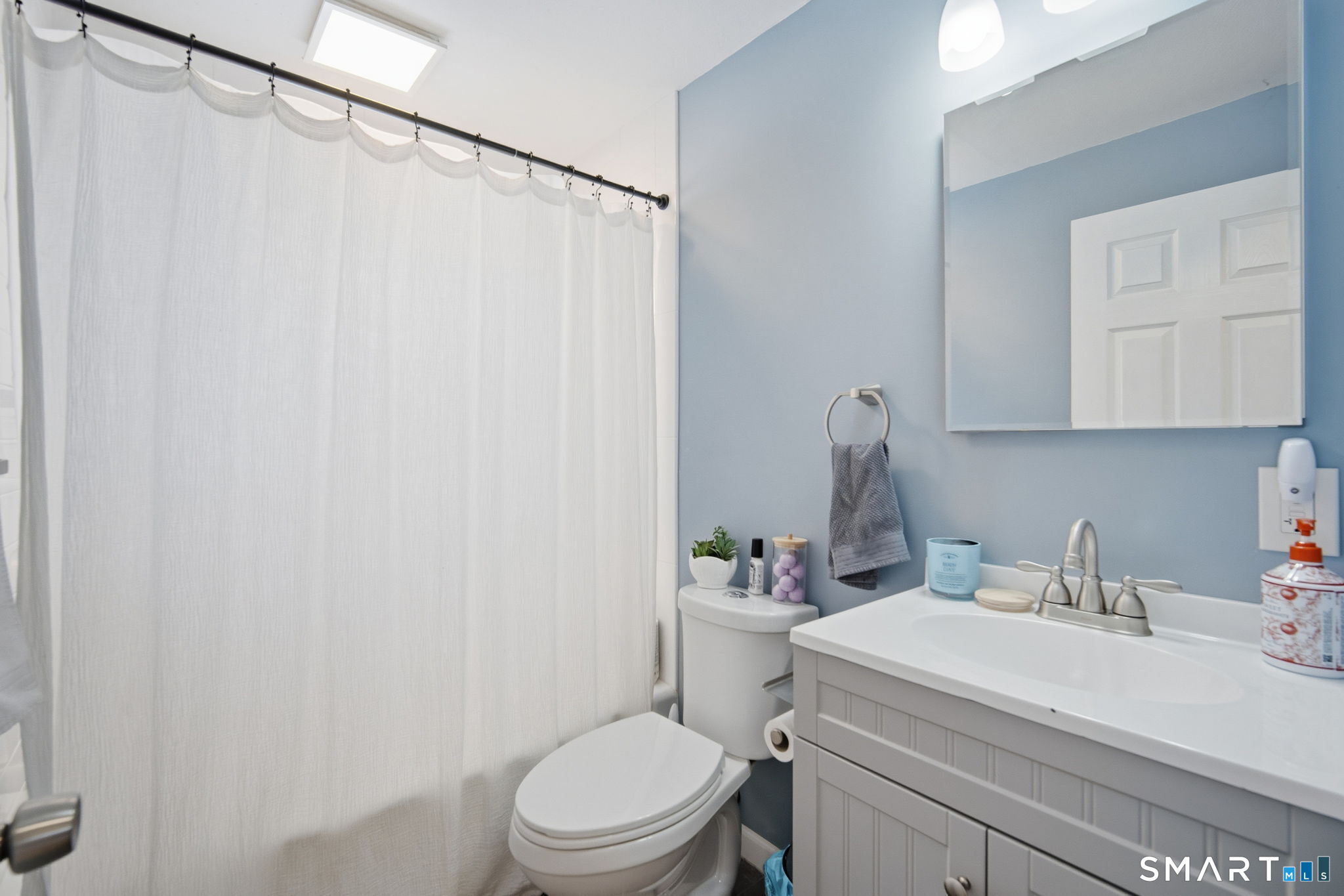 273 Forest Drive Wethersfield, CT 06109 - Photo 26 of 34