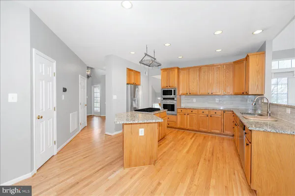 $1,025,000 | 2800 Abbey Manor Circle, Brookeville, MD 20833