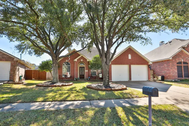 $385,000 | 1214 Berwick Manor Court, Spring, TX 77379