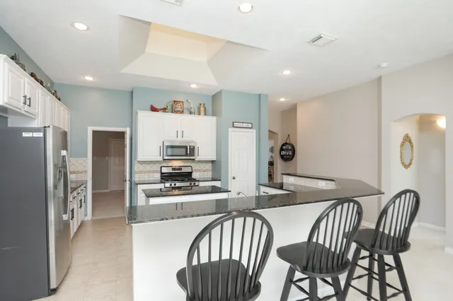 $385,000 | 1214 Berwick Manor Court, Spring, TX 77379