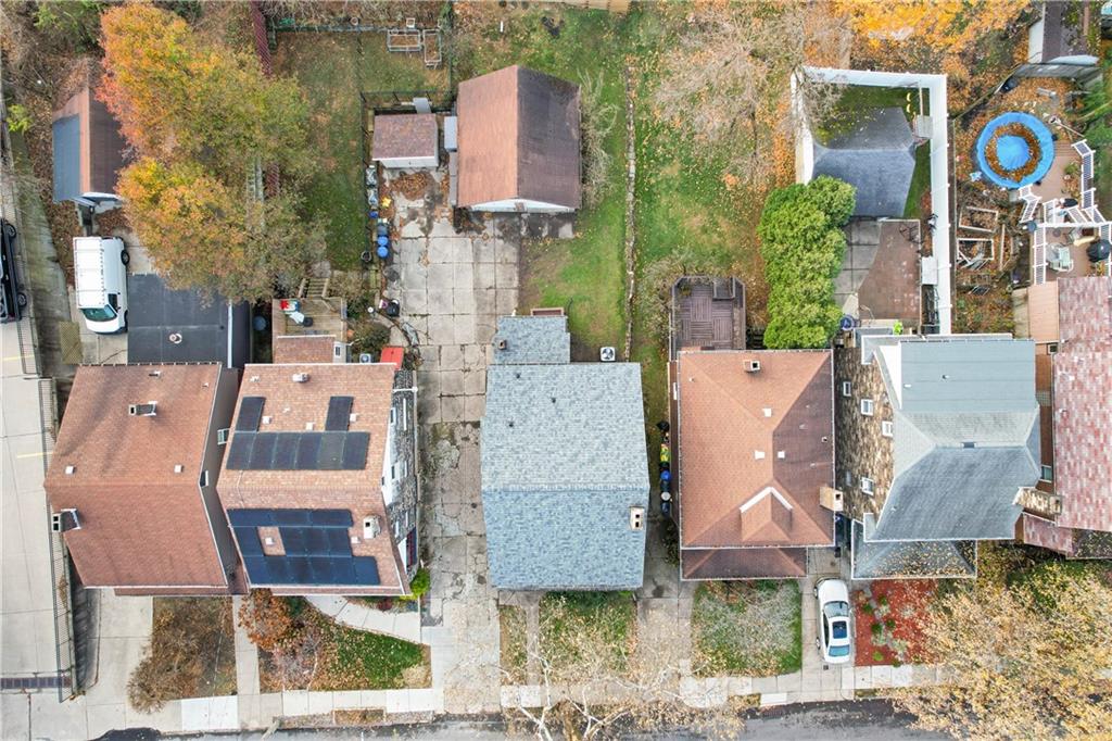 3030 Shady Avenue Pittsburgh, PA 15217 - Photo 30 of 31 an aerial view of residential houses with outdoor space