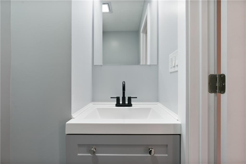3030 Shady Avenue Pittsburgh, PA 15217 - Photo 8 of 31 a bathroom with a sink