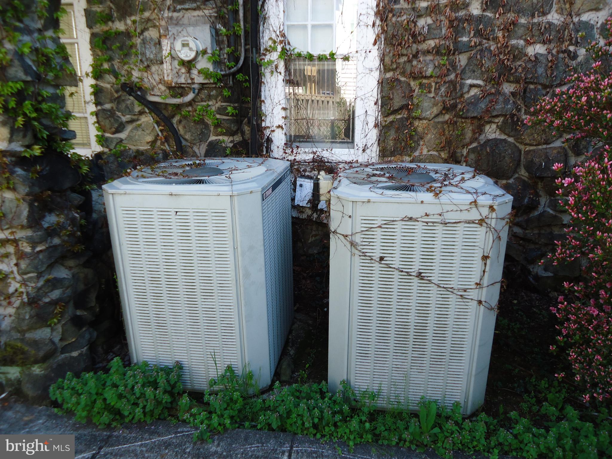 1000 Walnut Avenue Baltimore, MD 21229 - Photo 44 of 52 Air Condition Units
