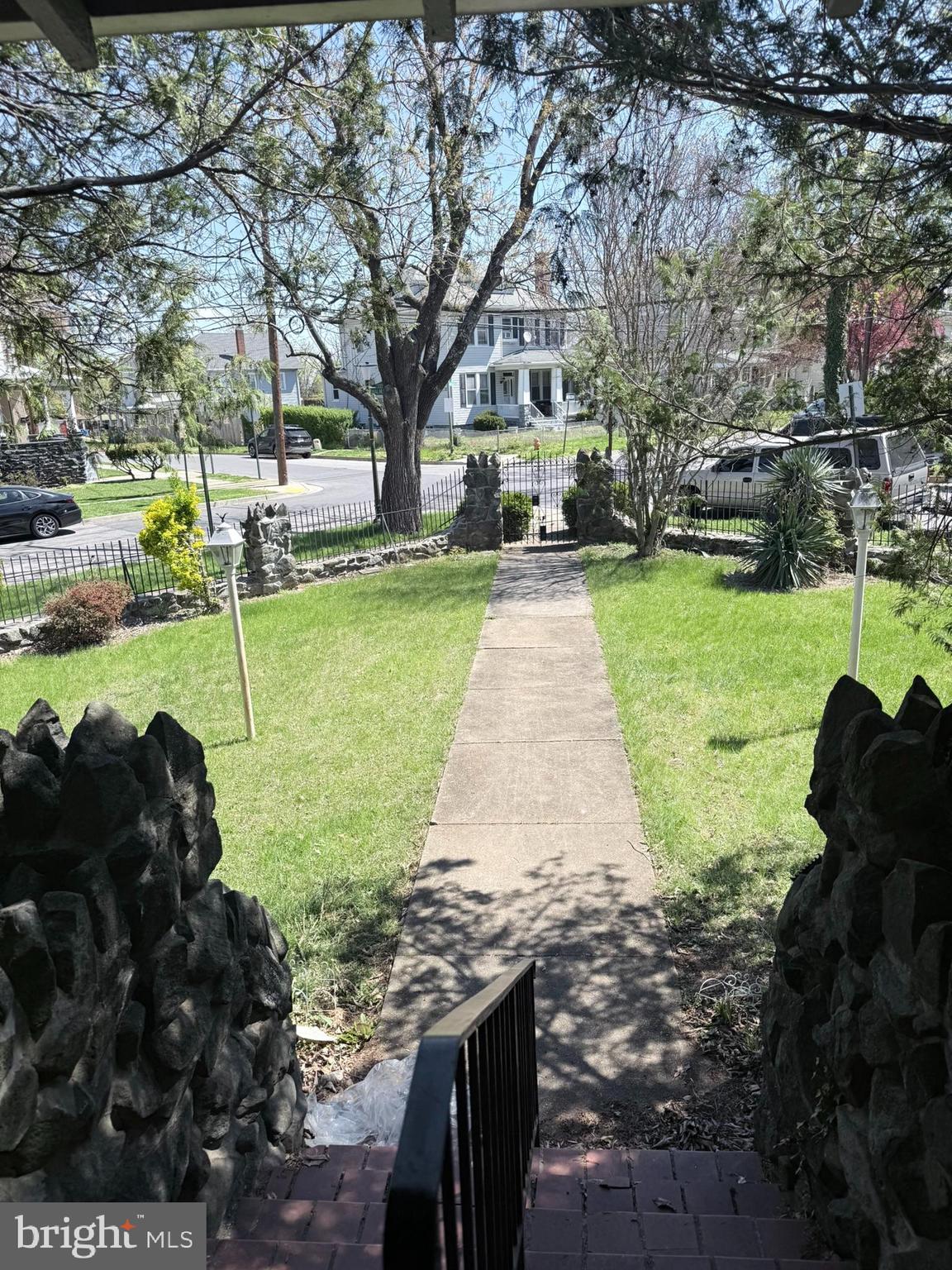 1000 Walnut Avenue Baltimore, MD 21229 - Photo 52 of 52 Porch View