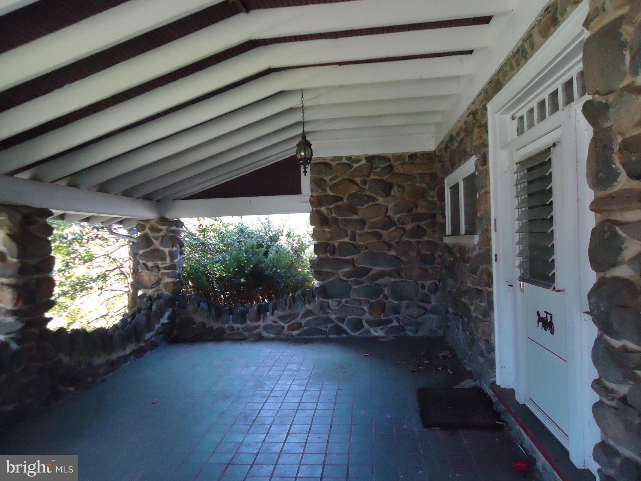 1000 Walnut Avenue Baltimore, MD 21229 - Photo 6 of 52 Exterior Porch View