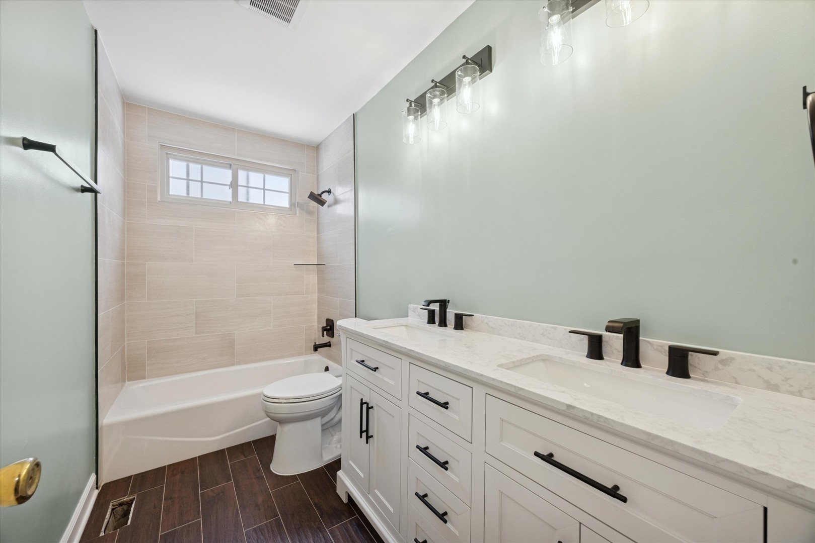 7211 Longmeadow Lane Hanover Park, IL 60133 - Photo 11 of 19