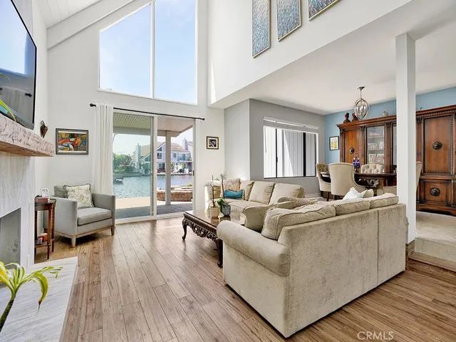 $1,499,000 | 3842 Montego Drive, Huntington Beach, CA 92649
