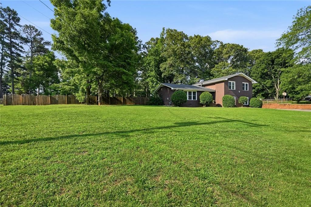 2725 Spring Drive Cumming, GA 30041 - Photo 28 of 31