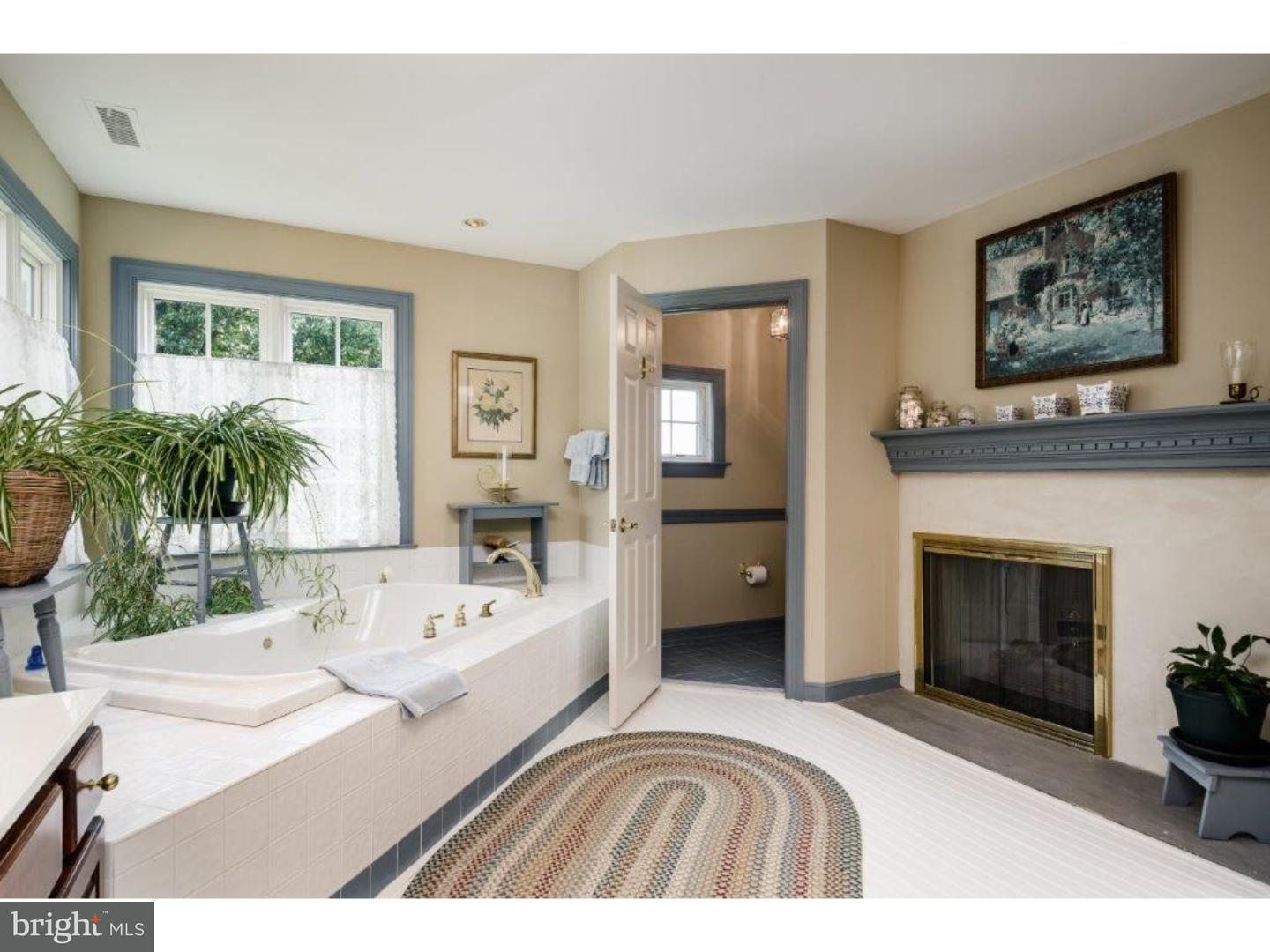 580 Deer Pointe Road West Chester, PA 19382 - Photo 18 of 26 Gallery Image 18