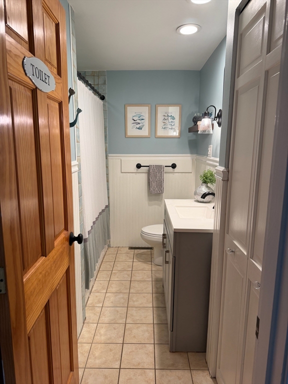 15 Mc Intosh Road Chelmsford, MA 01824 - Photo 18 of 30