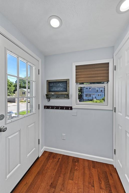 17 Krochmal Road Peabody, MA 01960 - Photo 3 of 40 Gallery Image 3