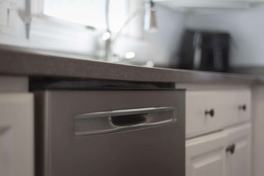 17 Krochmal Road Peabody, MA 01960 - Photo 6 of 40 Gallery Image 6
