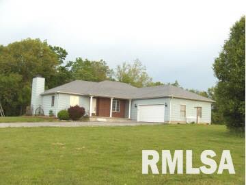 7366 East March Road Woodlawn, IL 62898 - Photo 1 of 17