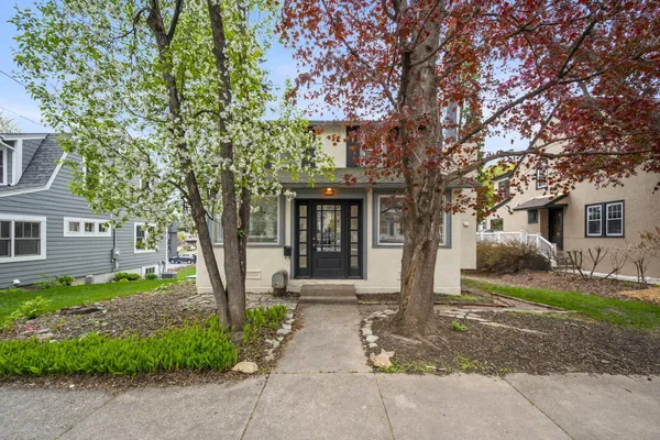 $795,000 | 35 Center Street, Excelsior, MN 55331