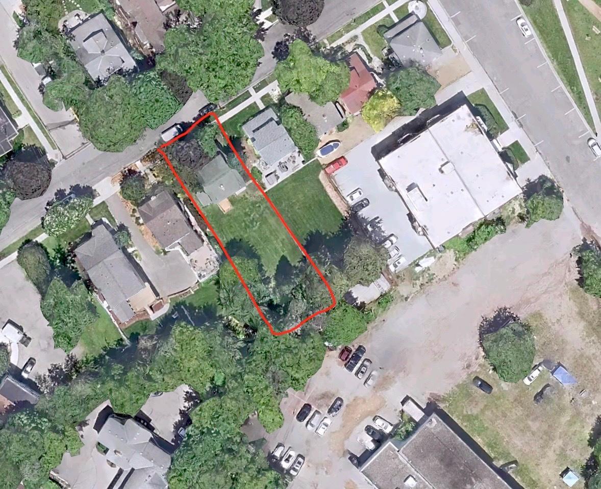 35 Center Street Excelsior, MN 55331 - Photo 2 of 33