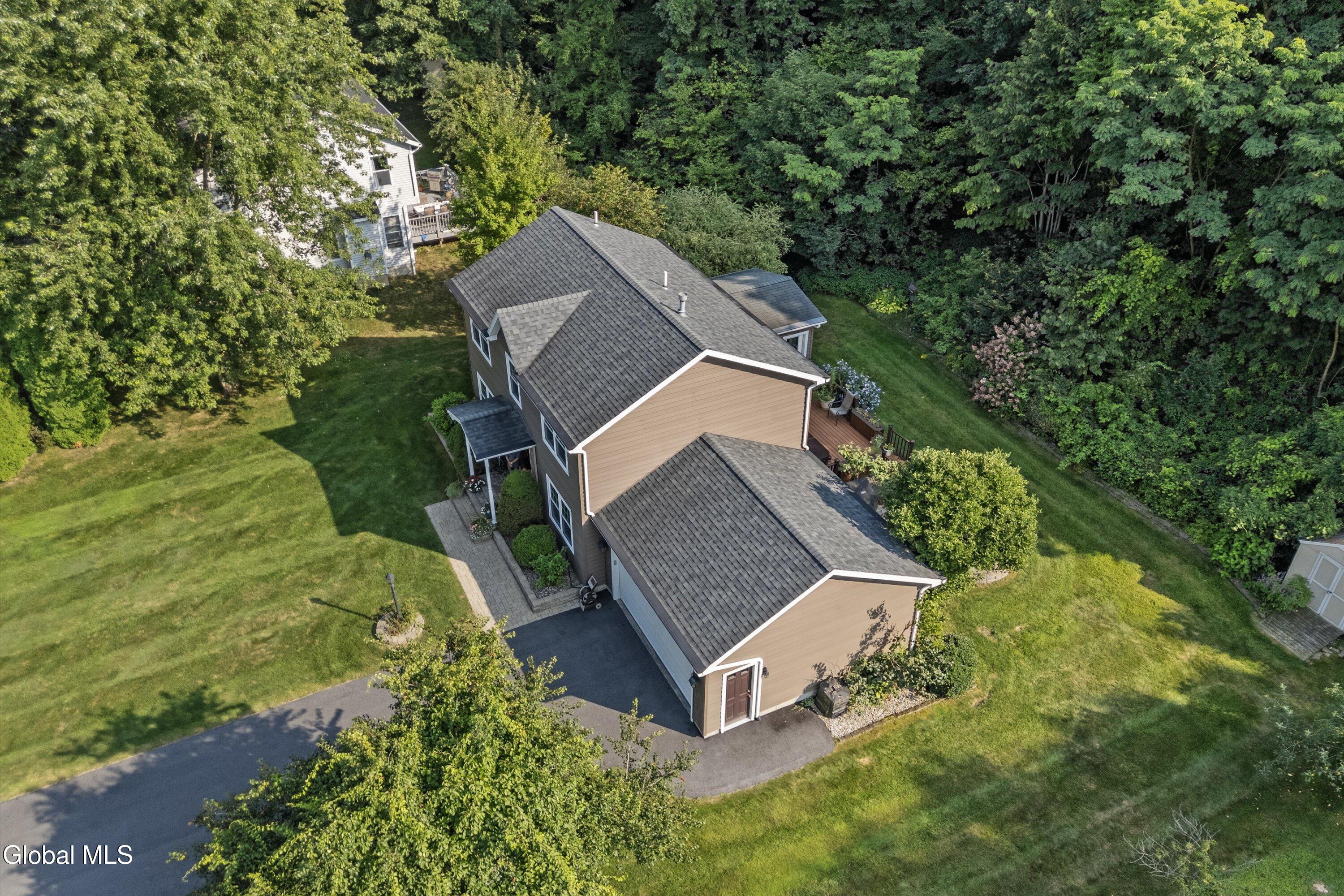 47 New Netherland Way Halfmoon, NY 12065 - Photo 11 of 48 12-47 New Netherland Way-41