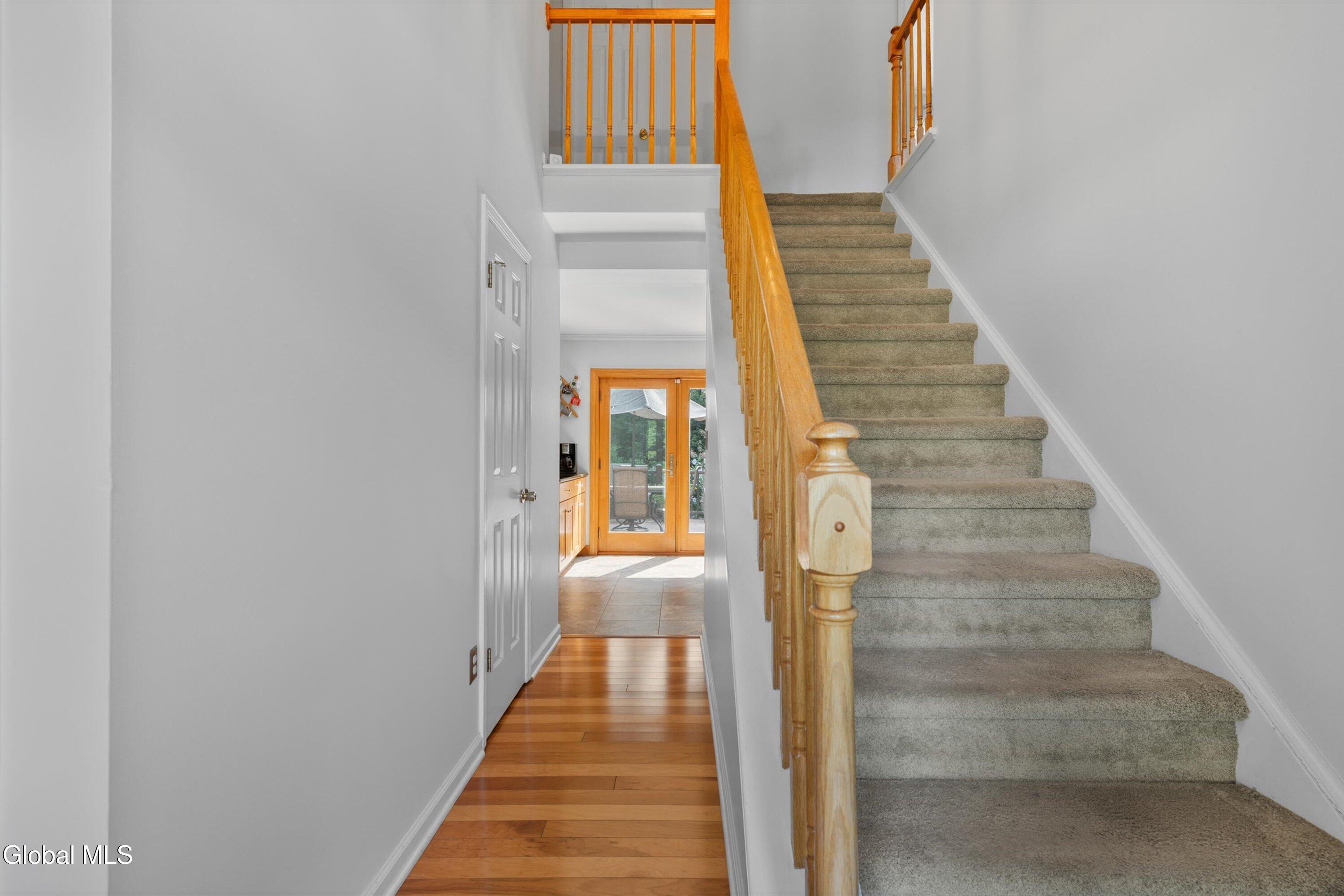 47 New Netherland Way Halfmoon, NY 12065 - Photo 12 of 48 16-47 New Netherland Way-3