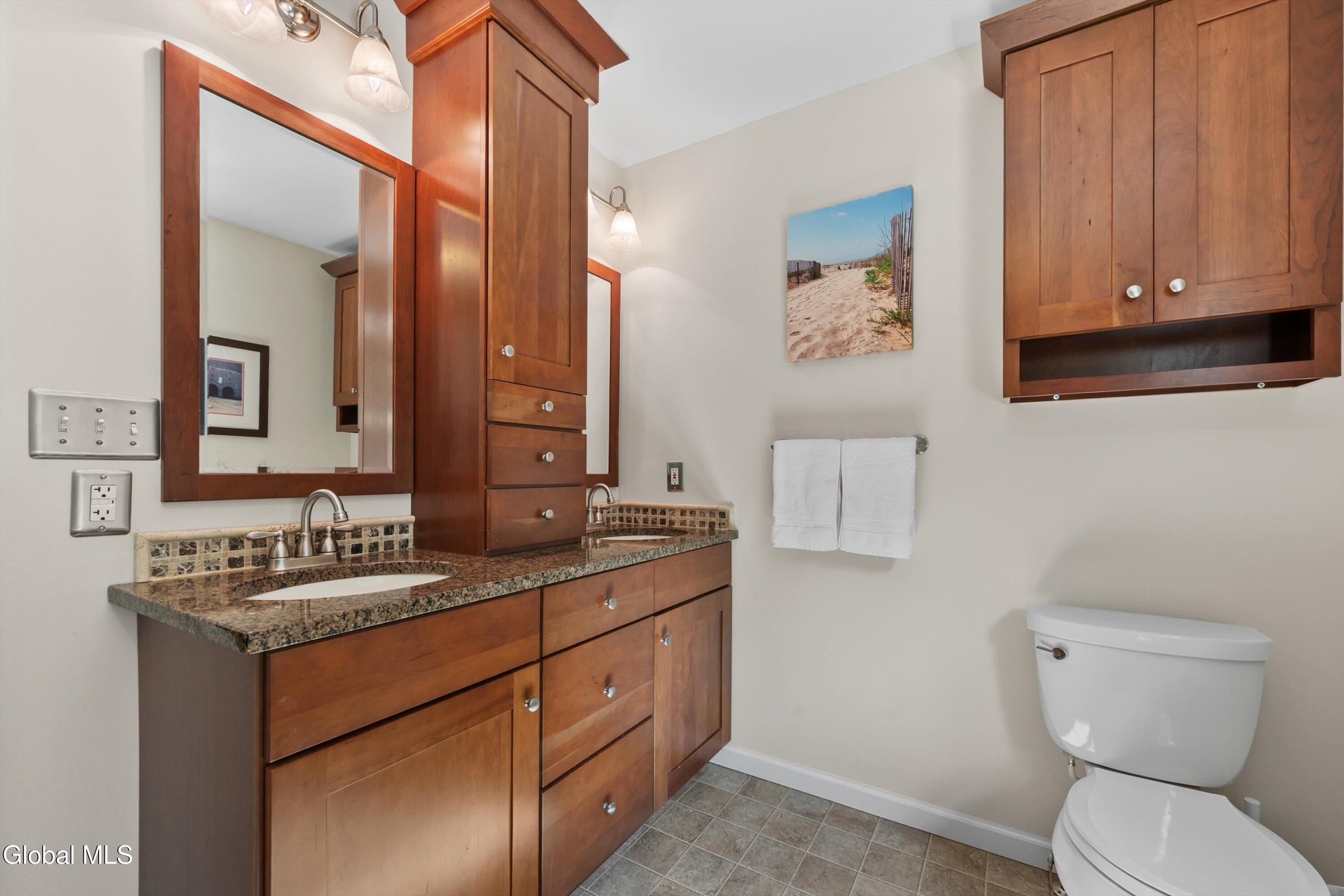 47 New Netherland Way Halfmoon, NY 12065 - Photo 39 of 48 47-47 New Netherland Way-31