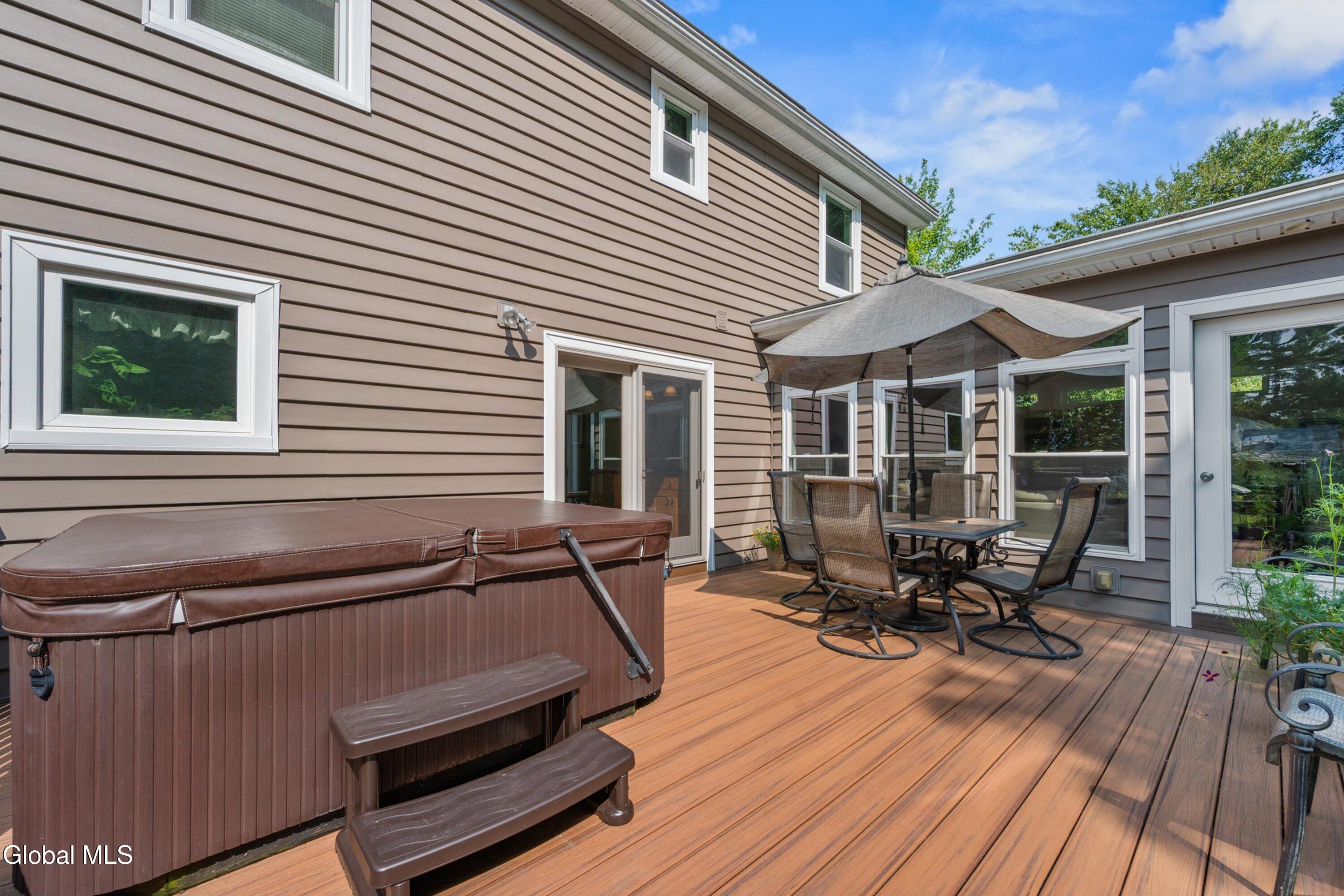 47 New Netherland Way Halfmoon, NY 12065 - Photo 44 of 48 32-47 New Netherland Way-16