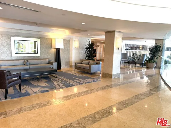 $8,500 | 201 Ocean Avenue, Unit 408B, Santa Monica, CA 90402