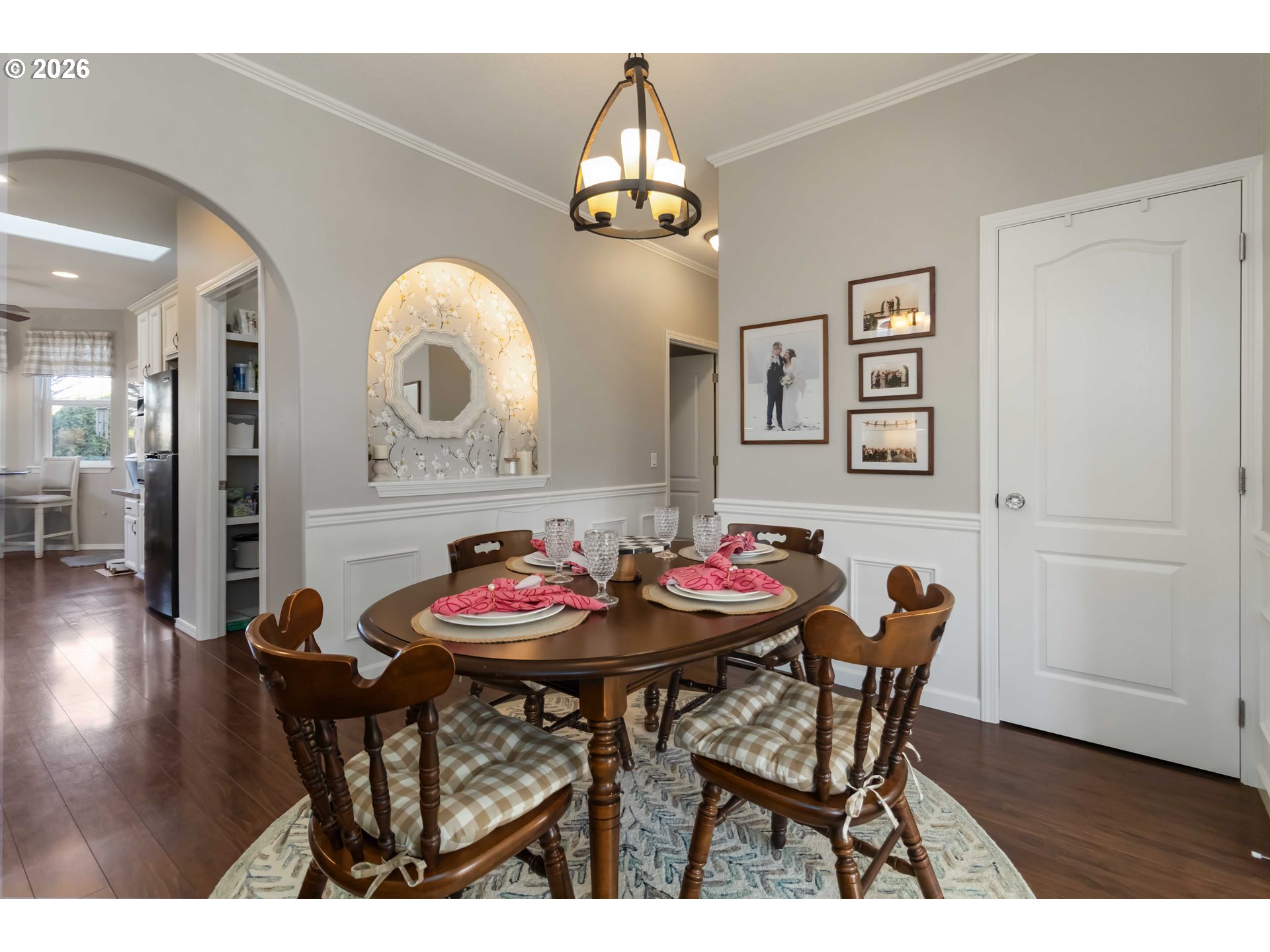 5558 Solo Point Drive Longview, WA 98632 - Photo 14 of 40 a dining room with furniture and wooden floor