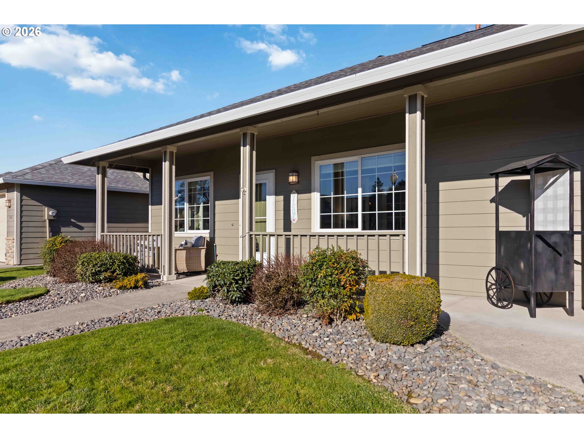 5558 Solo Point Drive Longview, WA 98632 - Photo 3 of 40 a view of a house with backyard and garden