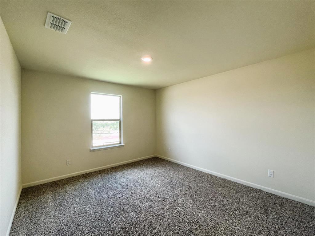 189 Switchback Hill Road Newark, TX 76071 - Photo 11 of 25