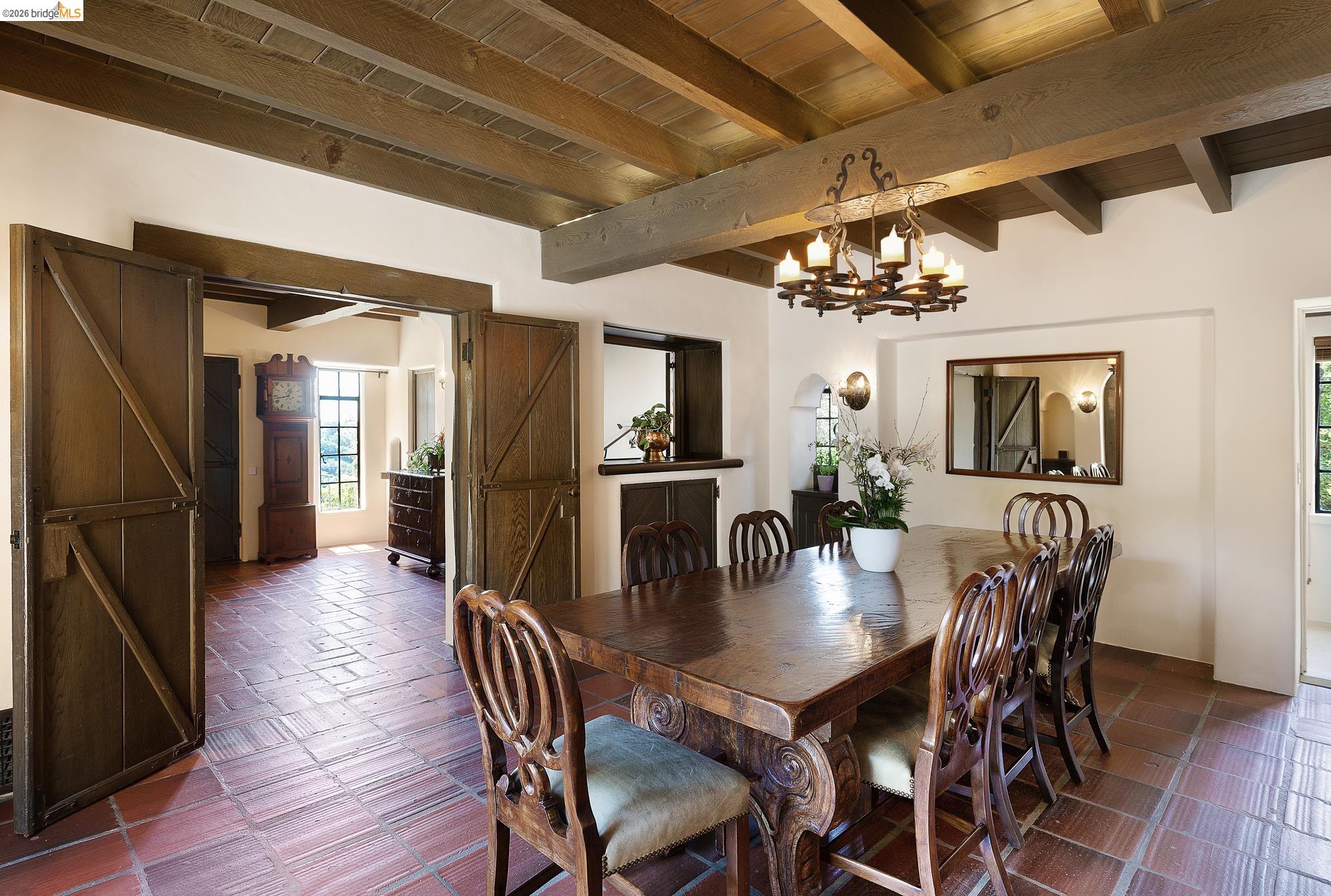 17 Roble Court Berkeley, CA 94705 - Photo 13 of 73