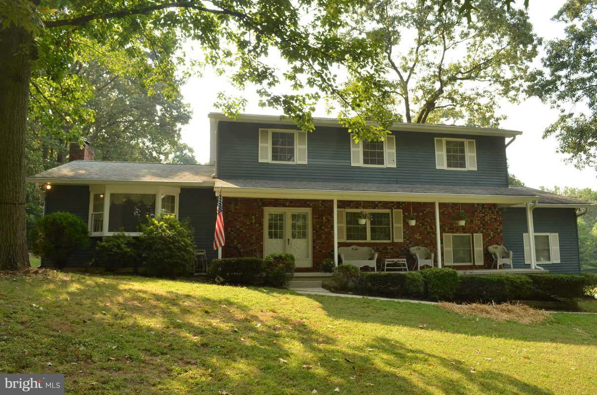 961 Shore Acres Road Arnold, MD 21012 - Photo 1 of 30 Exterior (Front)